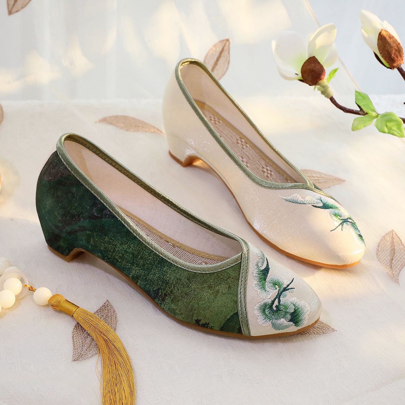 Women'S Heels - Size 35-40 Summer Old Beijing Cloth