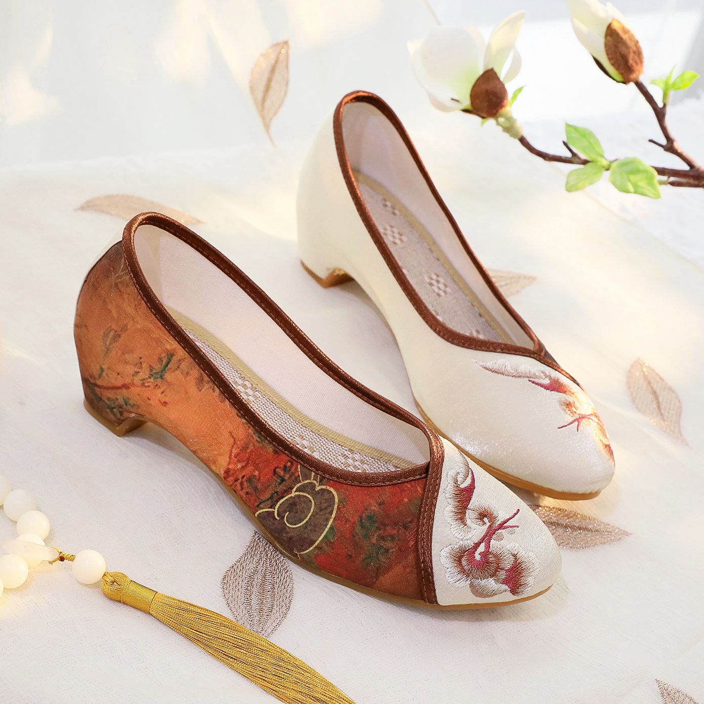 Size 35-40 Summer Old Beijing  - đánh giá và giá Women'S Heels