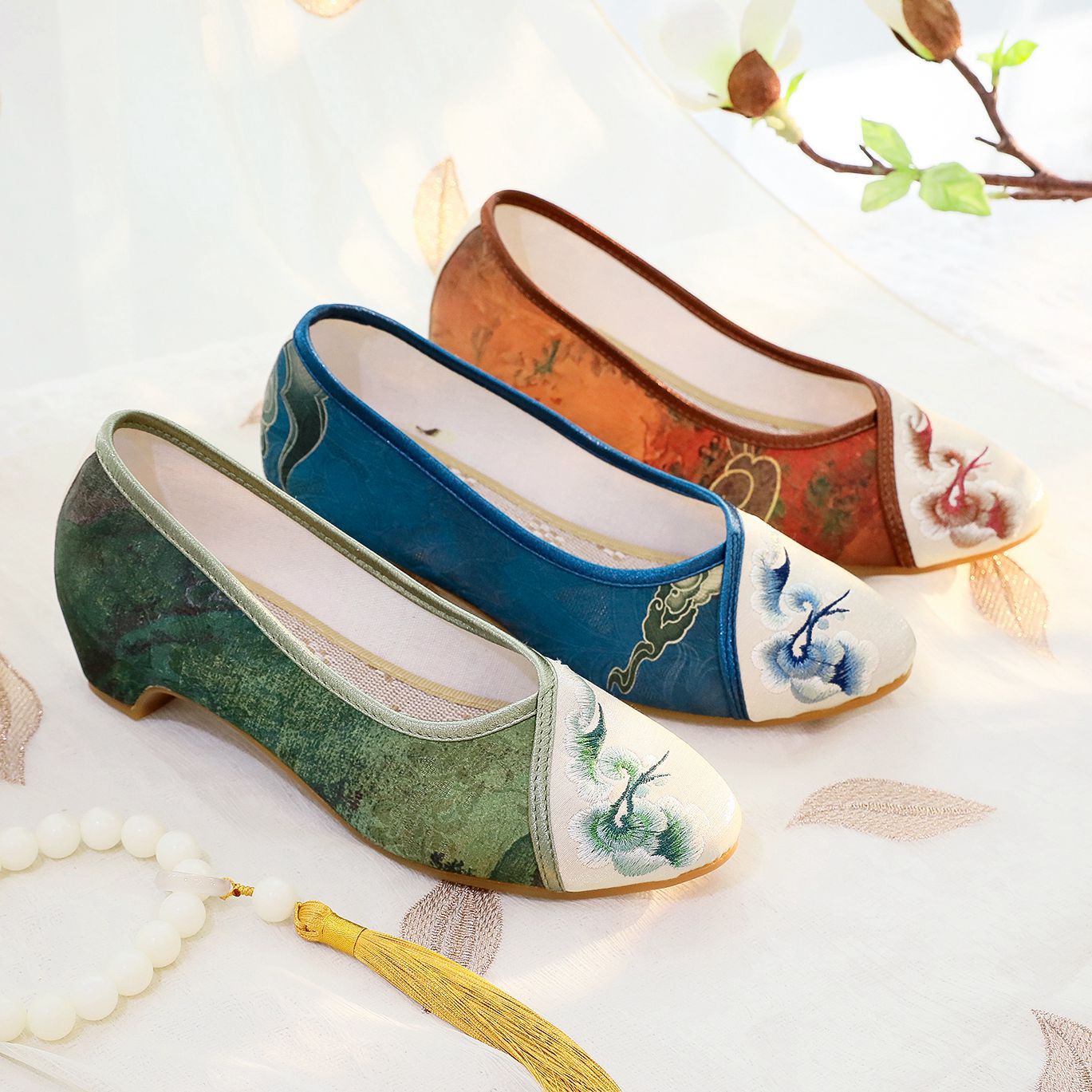 Size 35-40 Summer Old Beijing  - đánh giá và giá Women'S Heels